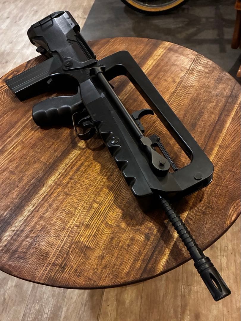 東京マルイ 初期型 FA-MAS 電動ガン ファマス