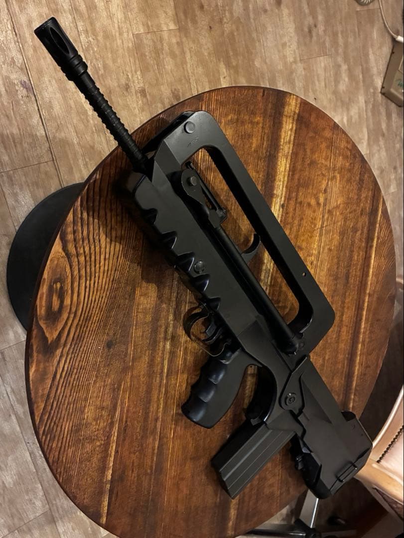 東京マルイ 初期型 FA-MAS 電動ガン ファマス