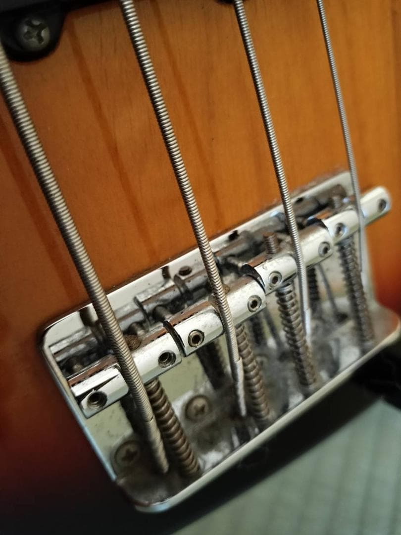 FERNANDES RJB-380 ジャズベースタイプ