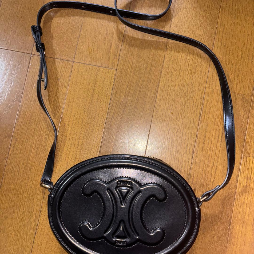 【美品】CELINE(セリーヌ）キュイル トリオンフ オーバルバック