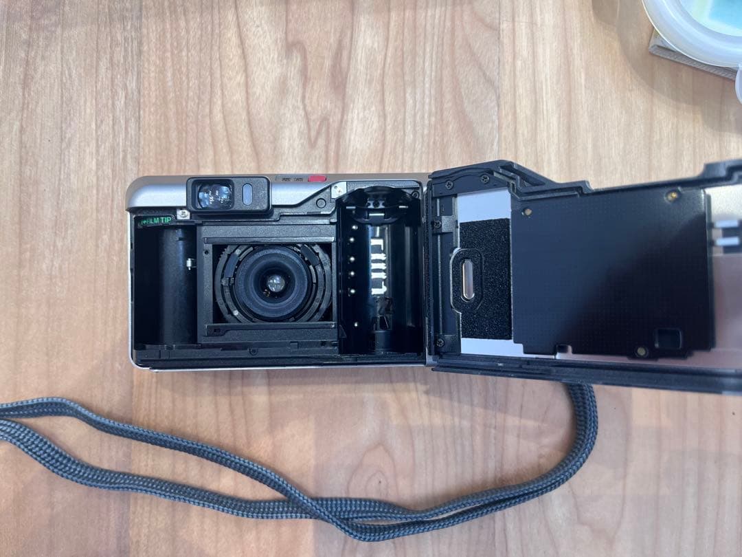 フィルムカメラ FUJIFILM silvi 1000