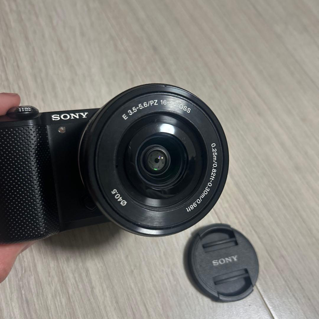 ジャンク品 SONY ミラーレス一眼 α5000