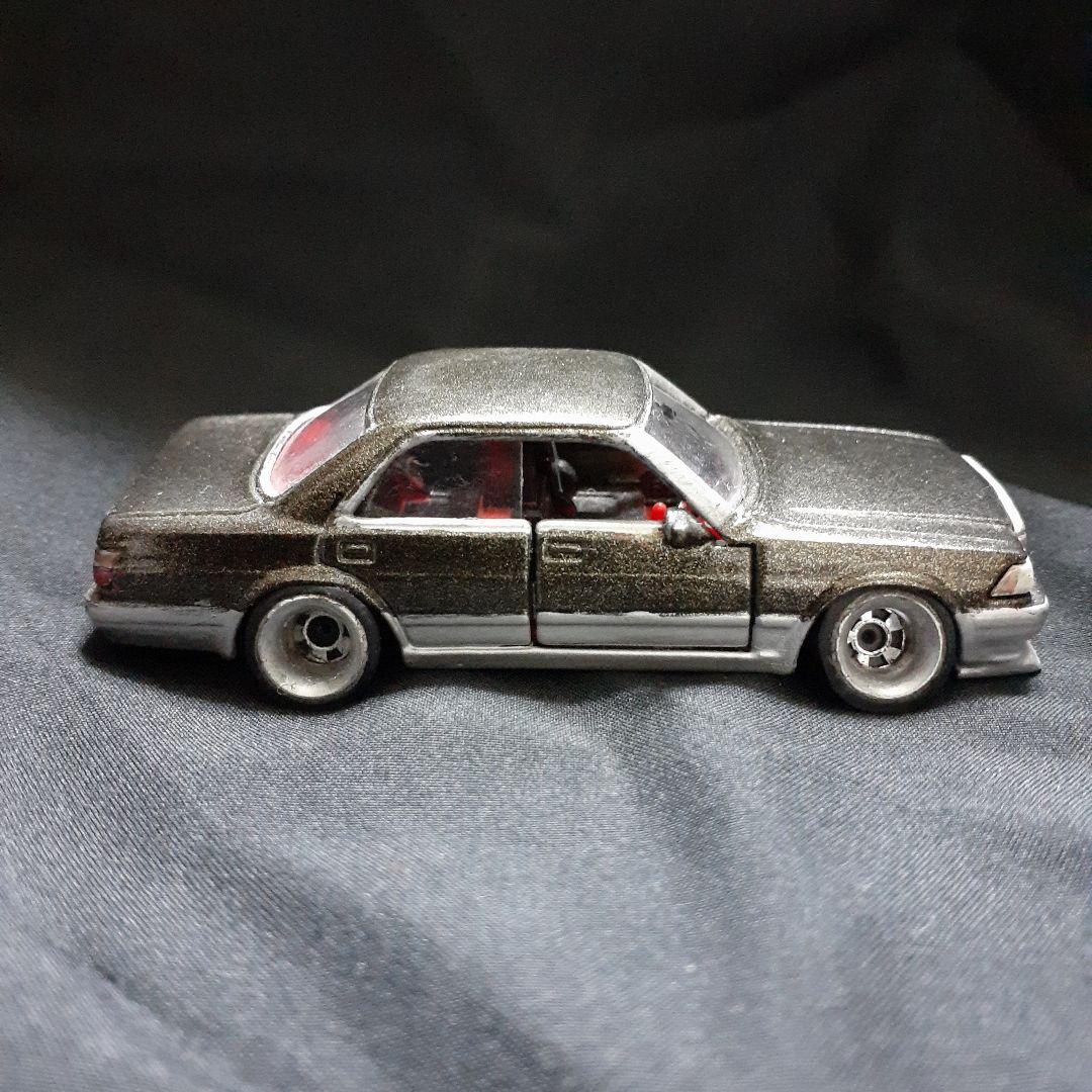 130系クラウン　カスタム改造トミカ