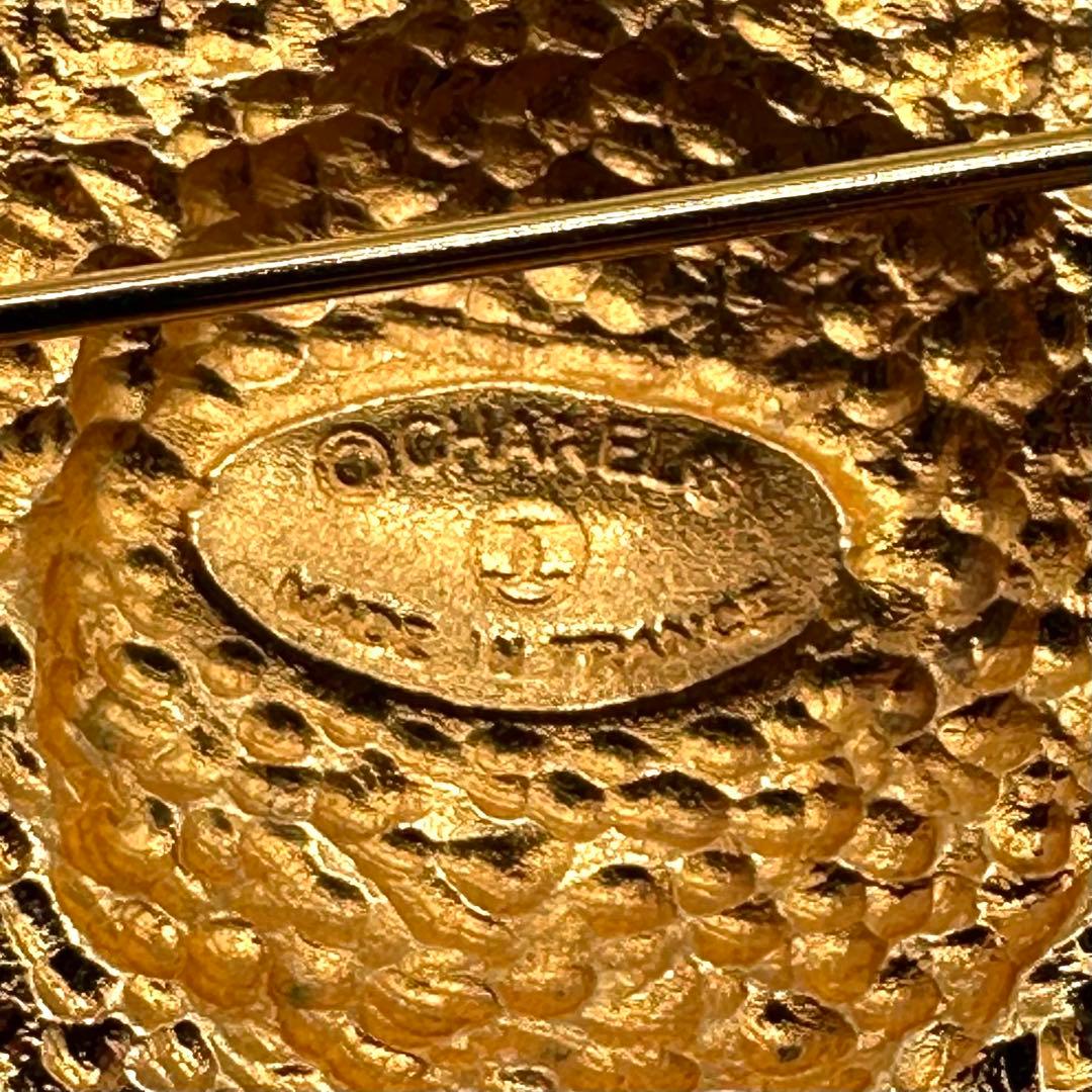 美品・箱付✨シャネル ブローチ ラウンド ロゴ フラワー ヴィンテージ ゴールド