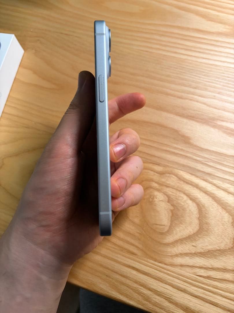 Apple iPhone 15 256GB ブルー SIMフリー