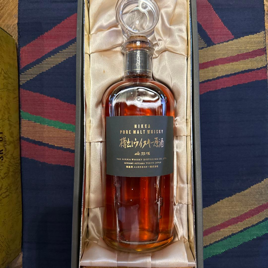 ウイスキー NIKKA PURE MALT WHISKY 55,1%