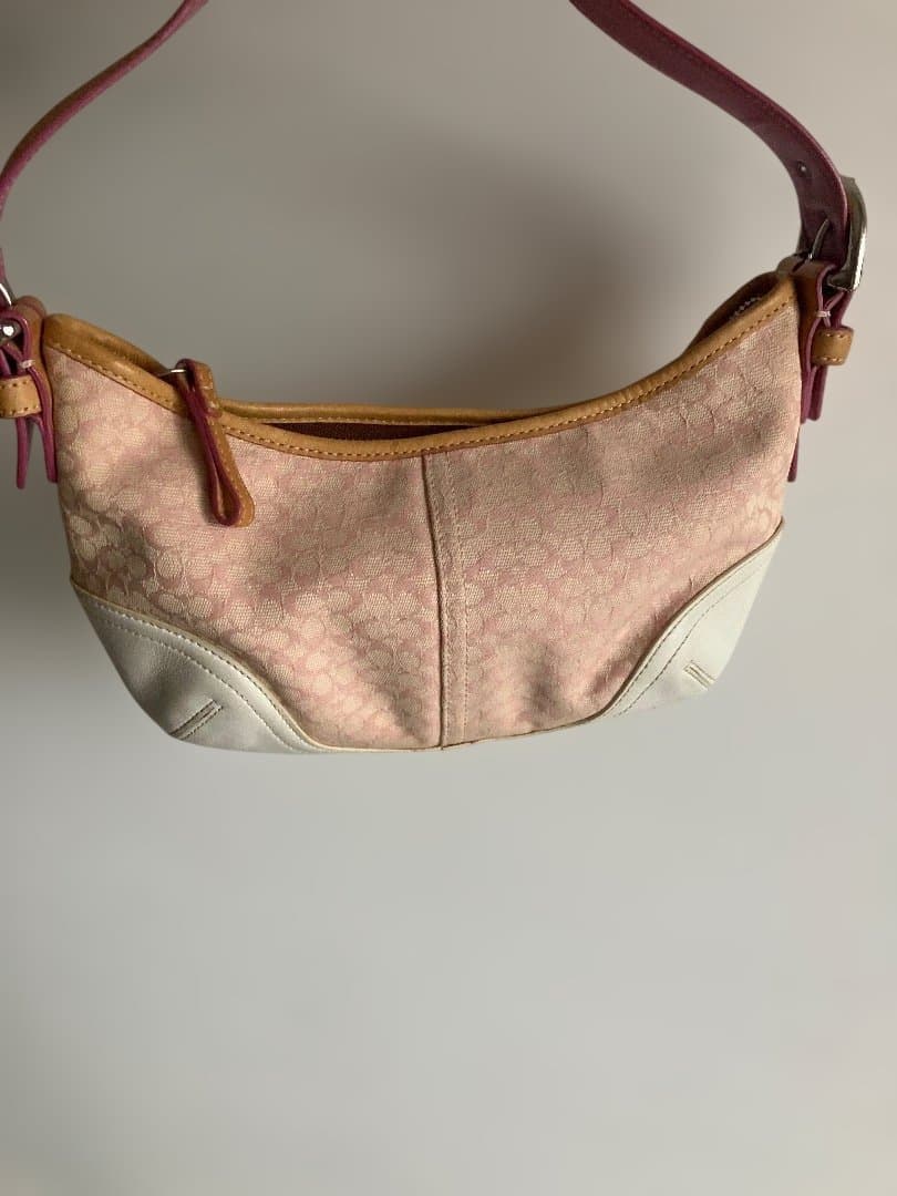 コーチ　アクセサリーポーチ　ショルダーバッグ　6351