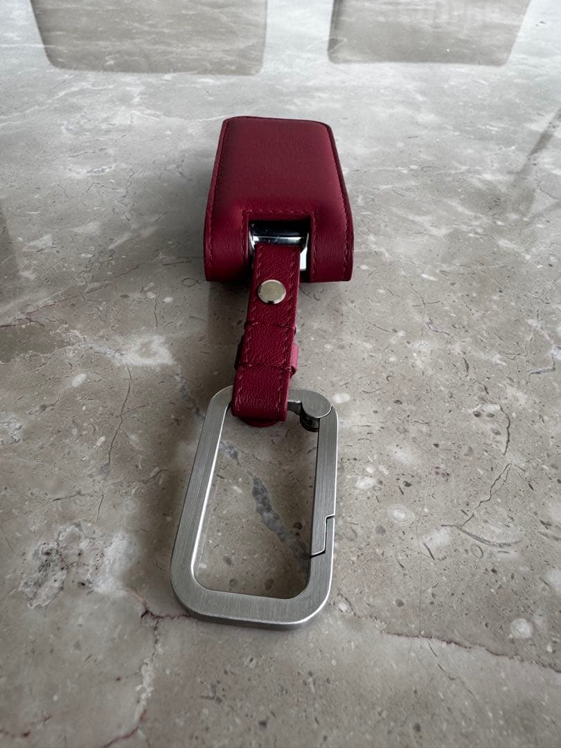 ポルシェ バーガンディ レザー キーケース