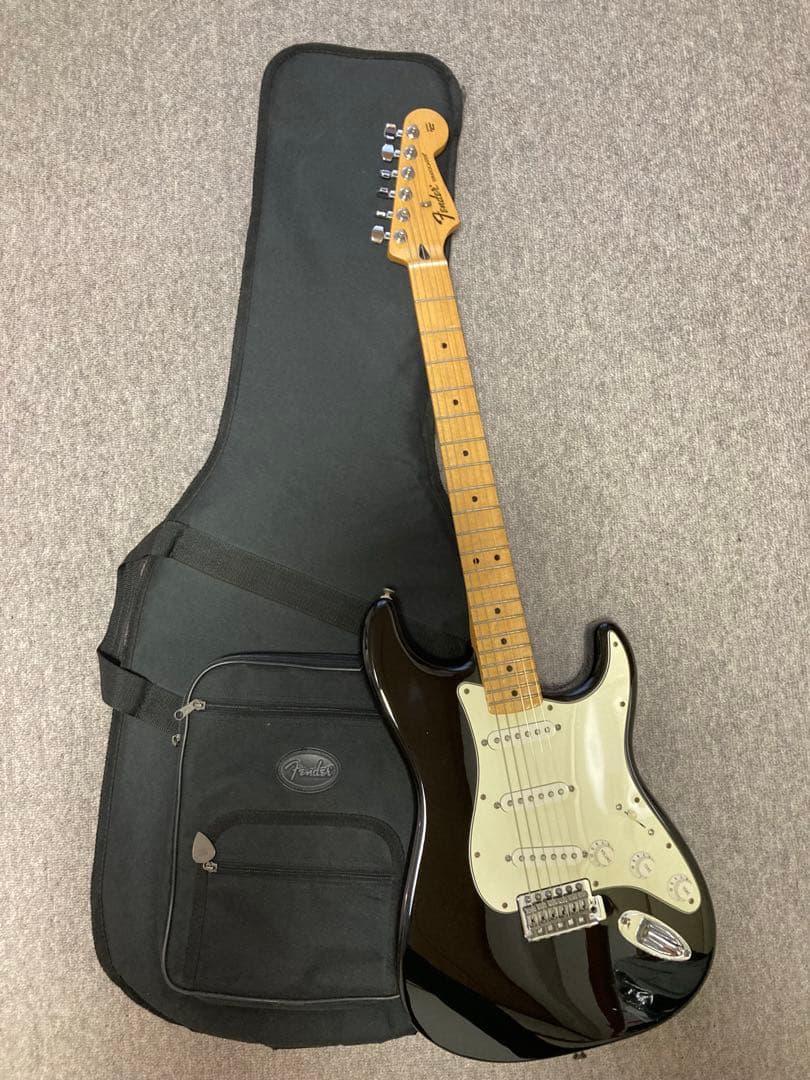 Fender Mexico ストラトキャスター