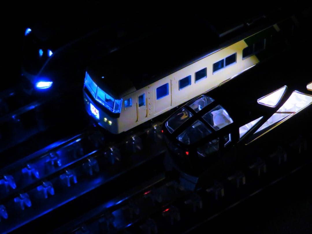 TOMIX 185系 特急 (踊り子・強化型スカート)15両【新品,未使用品】