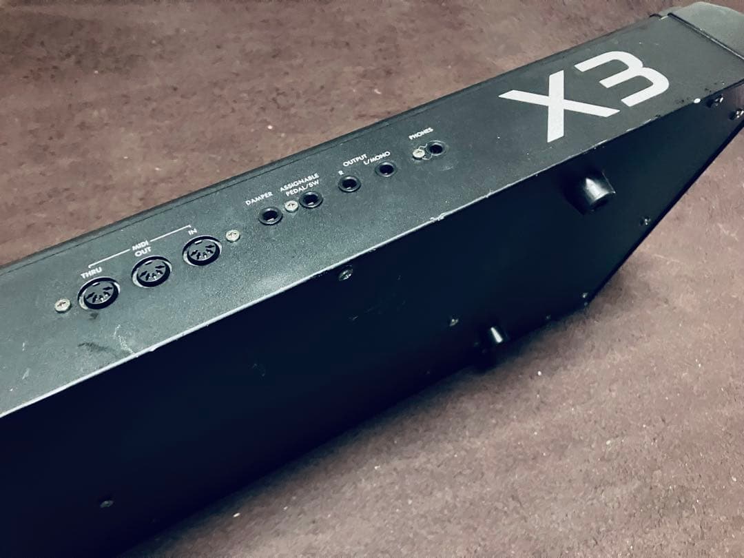 名機　KORG X3 シンセサイザー電子ピアノ中古