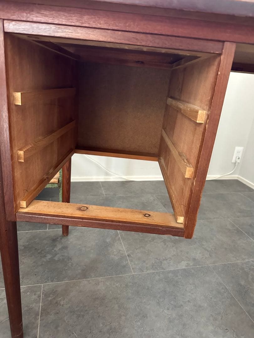 アンティークデスク　デンマーク　机