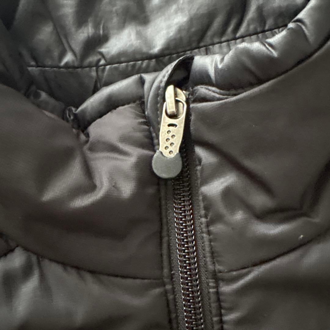 Patagonia ブラック マイクロパフベスト