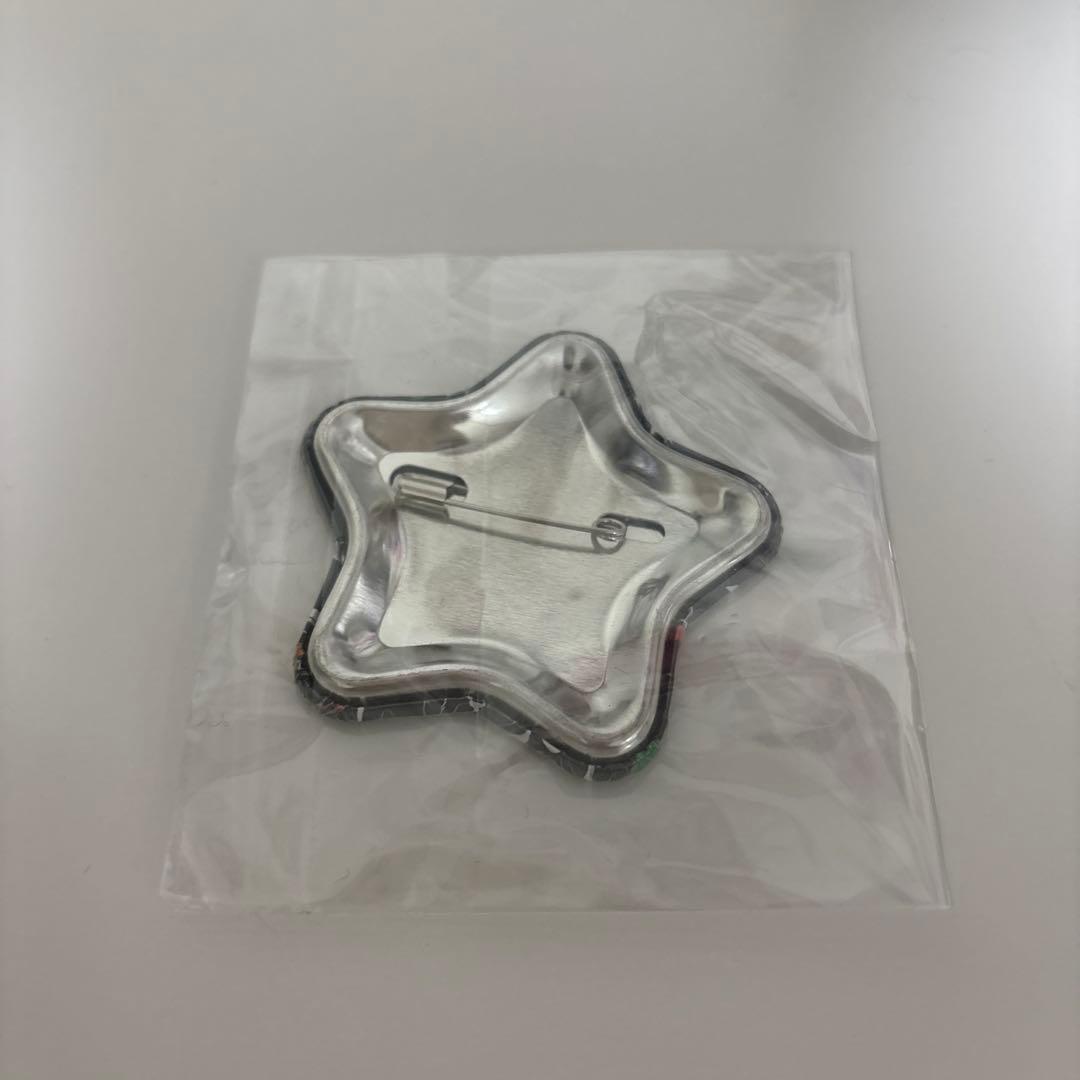 【非売品】ペルソナ5 プリロール 缶バッジ ジョーカー＆佐倉双葉