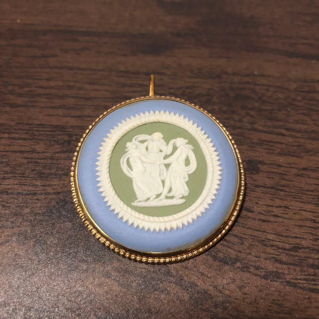  ウェッジウッド　K9　375刻印 カメオ ブローチ