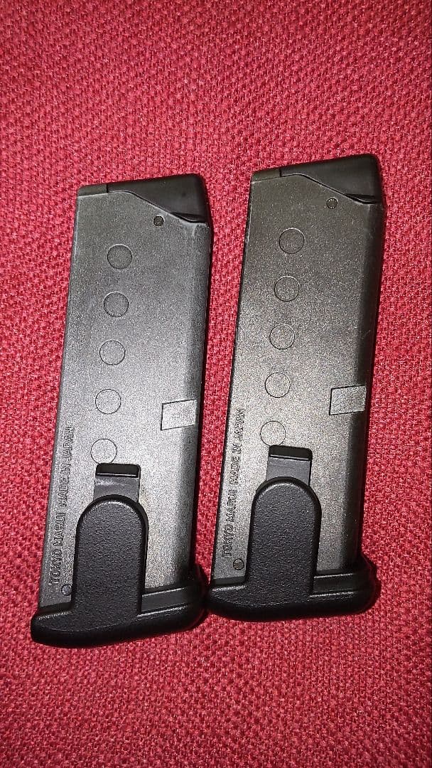 東京マルイ CURVE(カーヴ)　予備マガジン付き