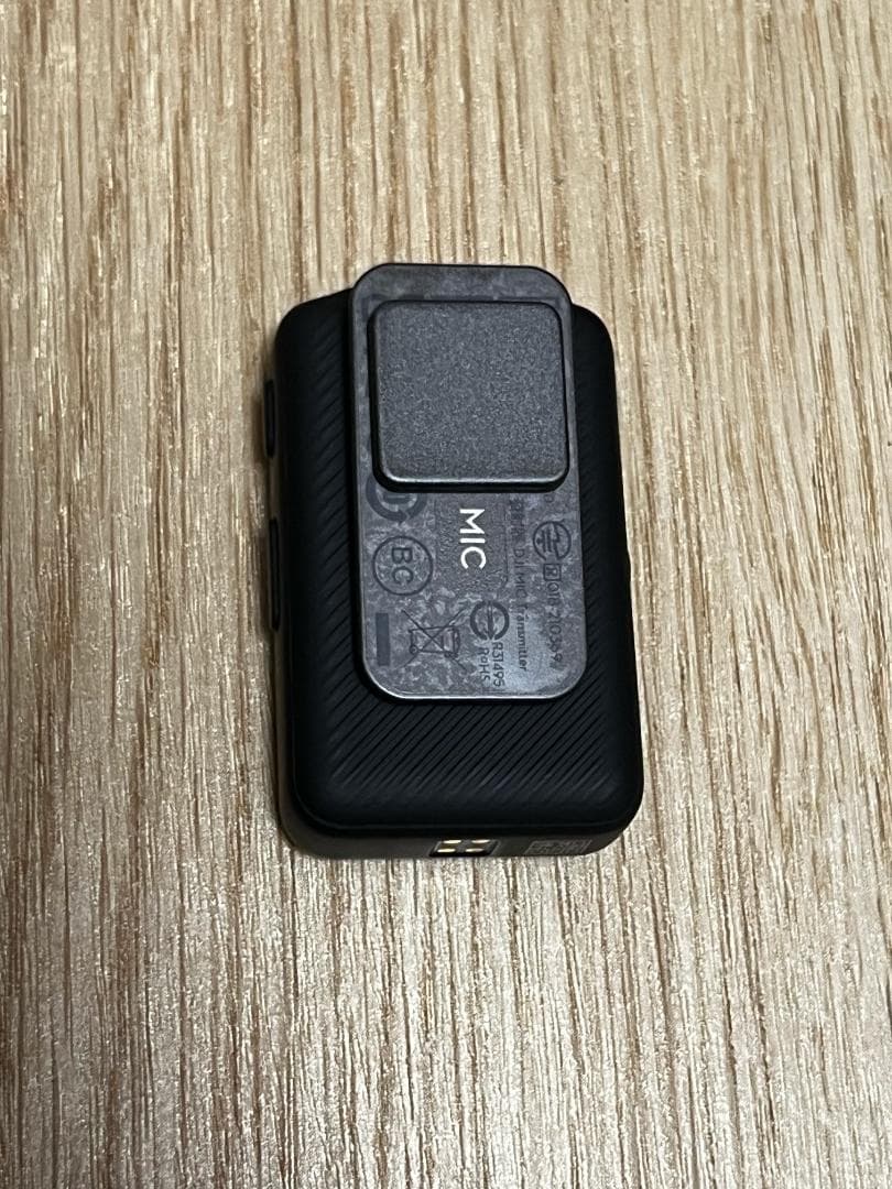 DJI Mic（トランスミッター×1 + レシーバー×1）