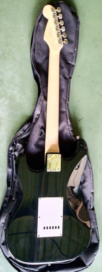 Fender by Squier　2007年製　ミニアンプ　ブースターペダル付き