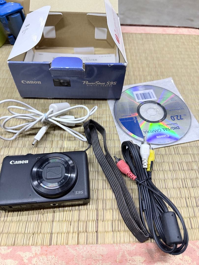 動画有り状態良キャノン Canon PowerShot S95 ブラック　純正