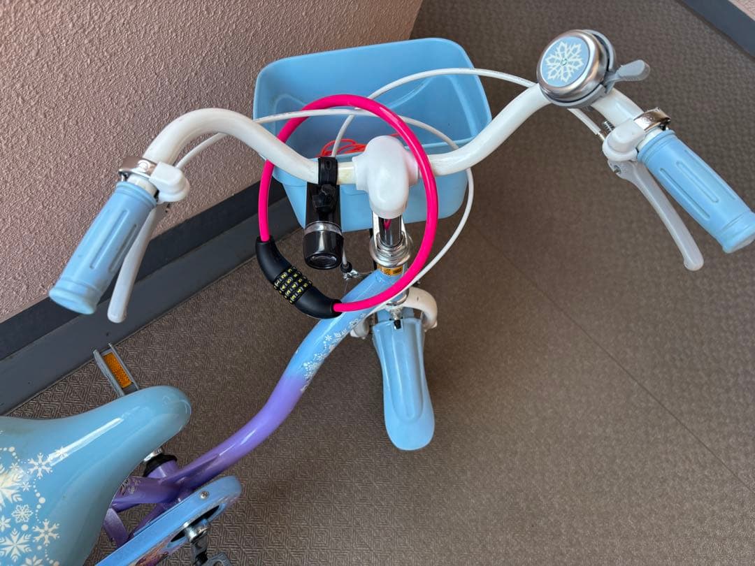 アナと雪の女王 アナ雪 幼児用自転車　引き取り限定