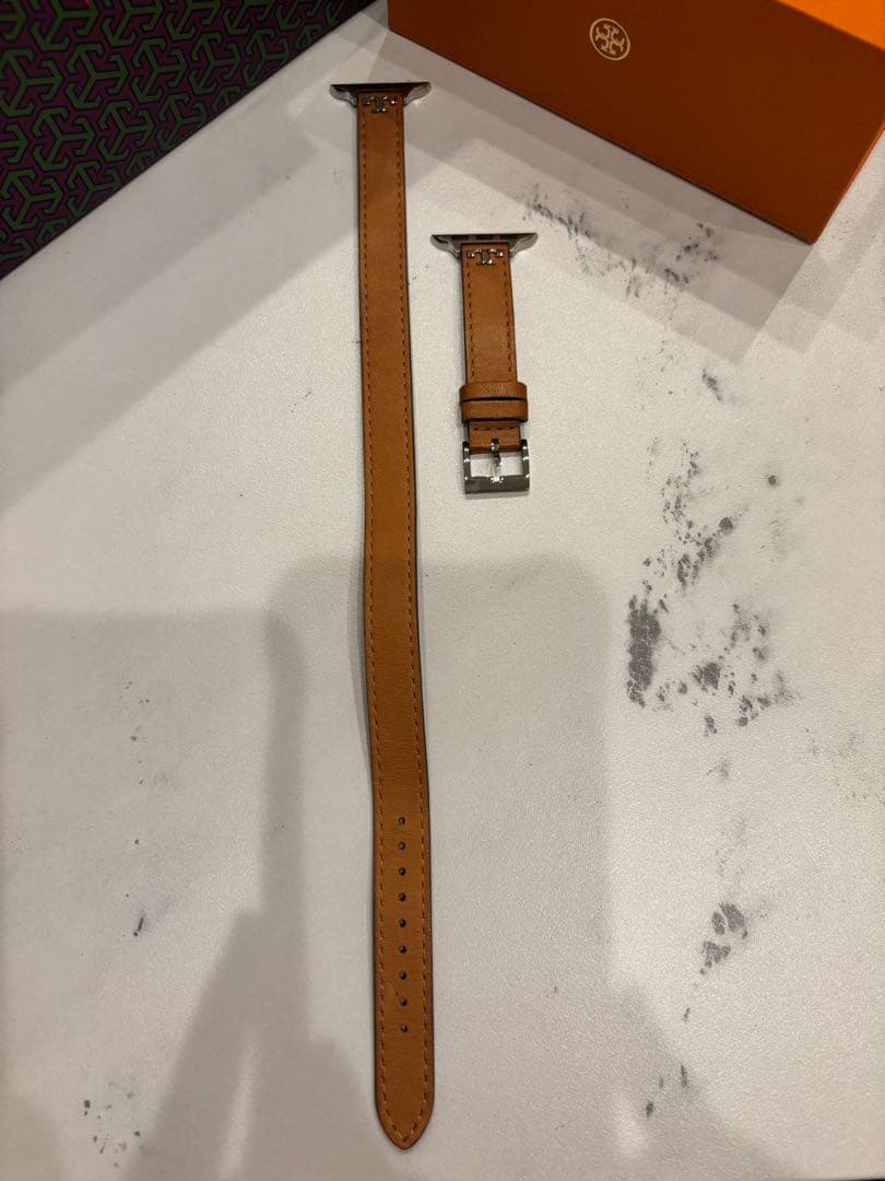 希少‼️ TORY BURCH ⭐️ Apple Watch ダブルラップTバンド⭐️