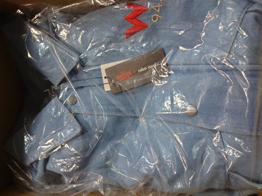 М　STRANGER THINGS 　コラボデニムブルゾン　ライトブルー