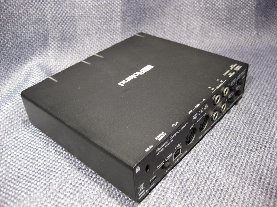 Roland USBオーディオ インターフェース Rubix24 DTM 動作品
