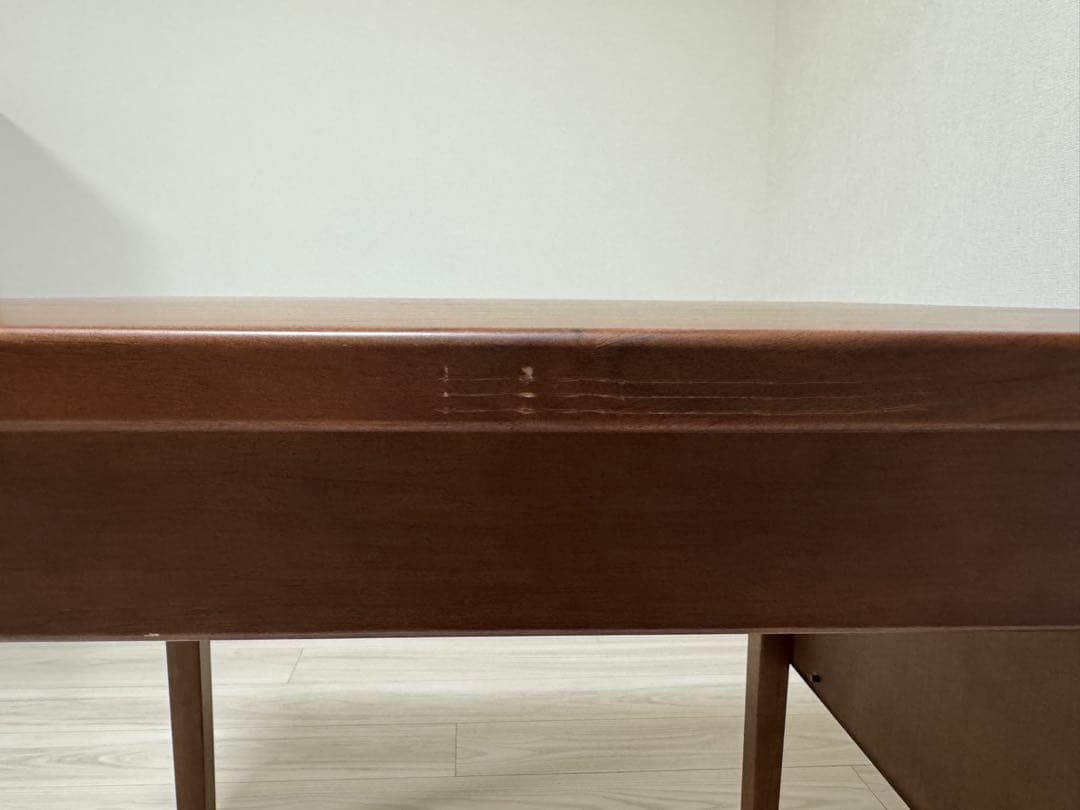 ウォルナット折りたたみ式ダイニングテーブル