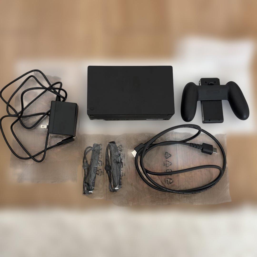 Nintendo Switch本体➕カセット