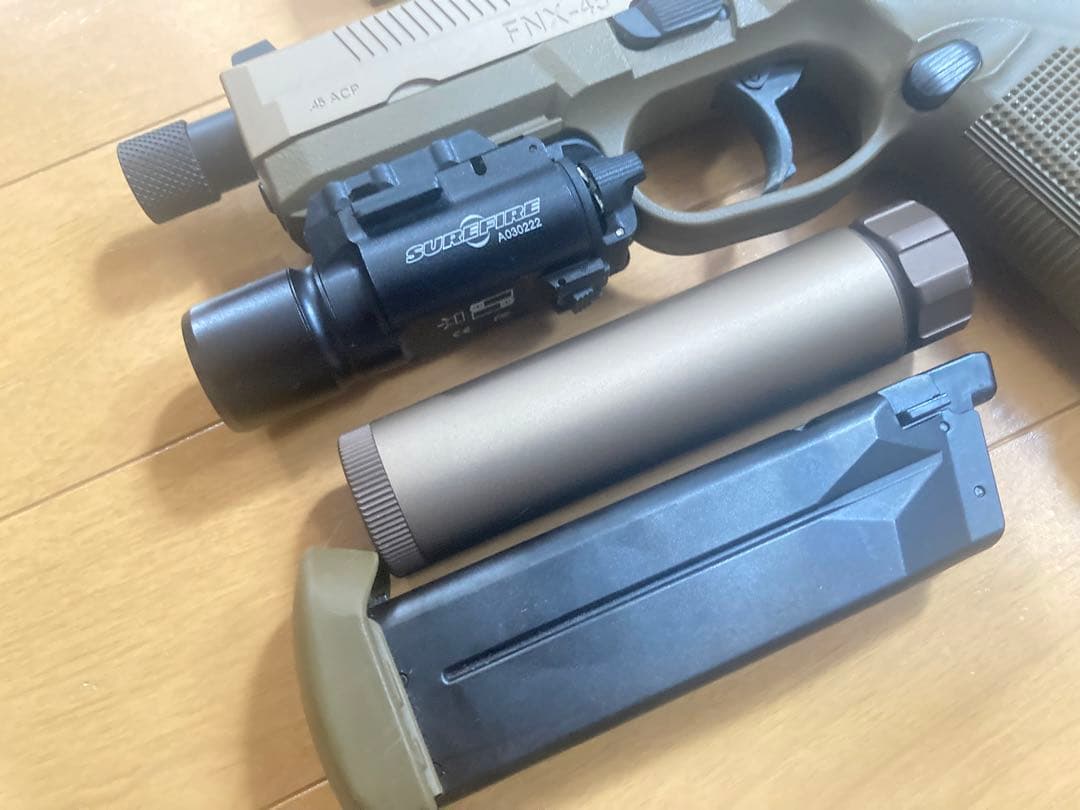 東京マルイ　FNX45