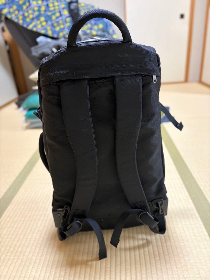 モンベル　キャリーバッグ　リュック　2way ウィリーバッグ