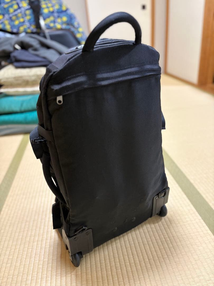 モンベル　キャリーバッグ　リュック　2way ウィリーバッグ