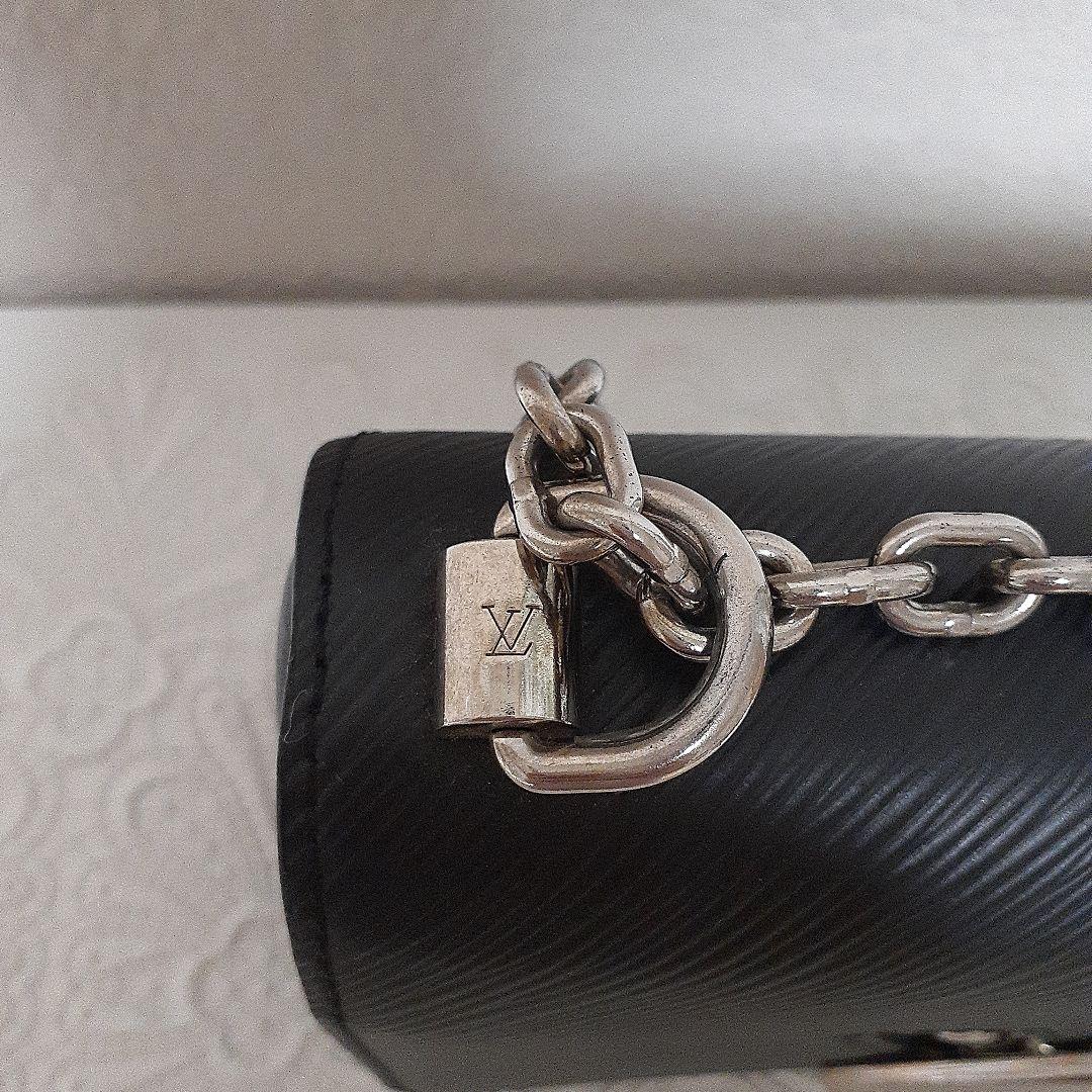 Louis Vuitton ツイスト　ブラック ショルダーバッグ