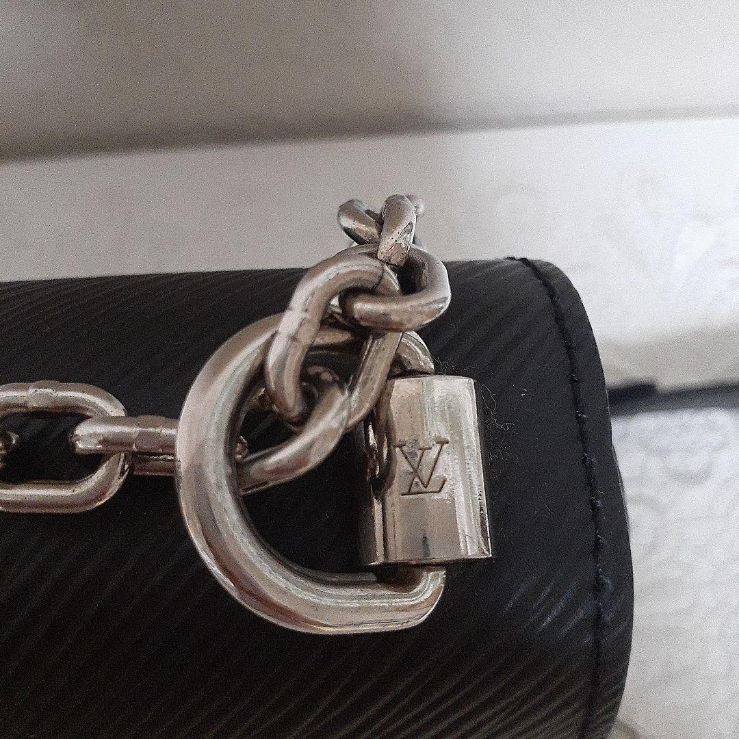 Louis Vuitton ツイスト　ブラック ショルダーバッグ