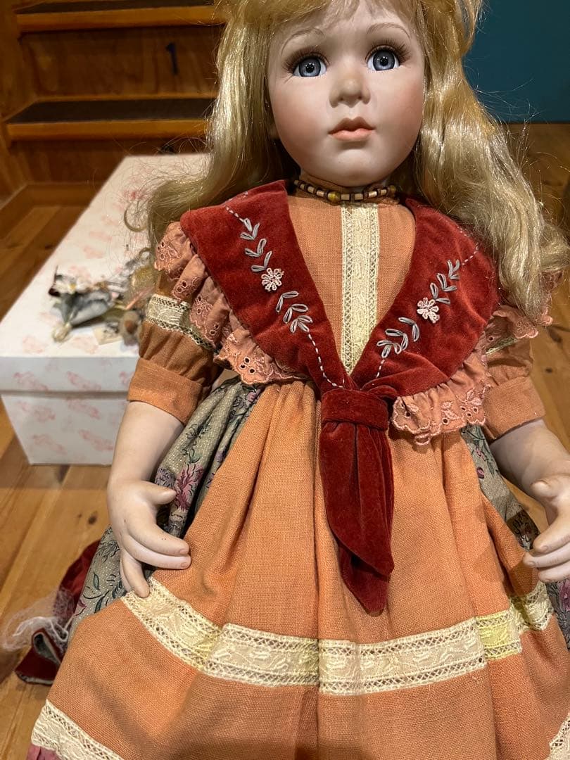ビスクドール　ドイツ少女アンティークドール西洋人形cadeau ポーセリンドール
