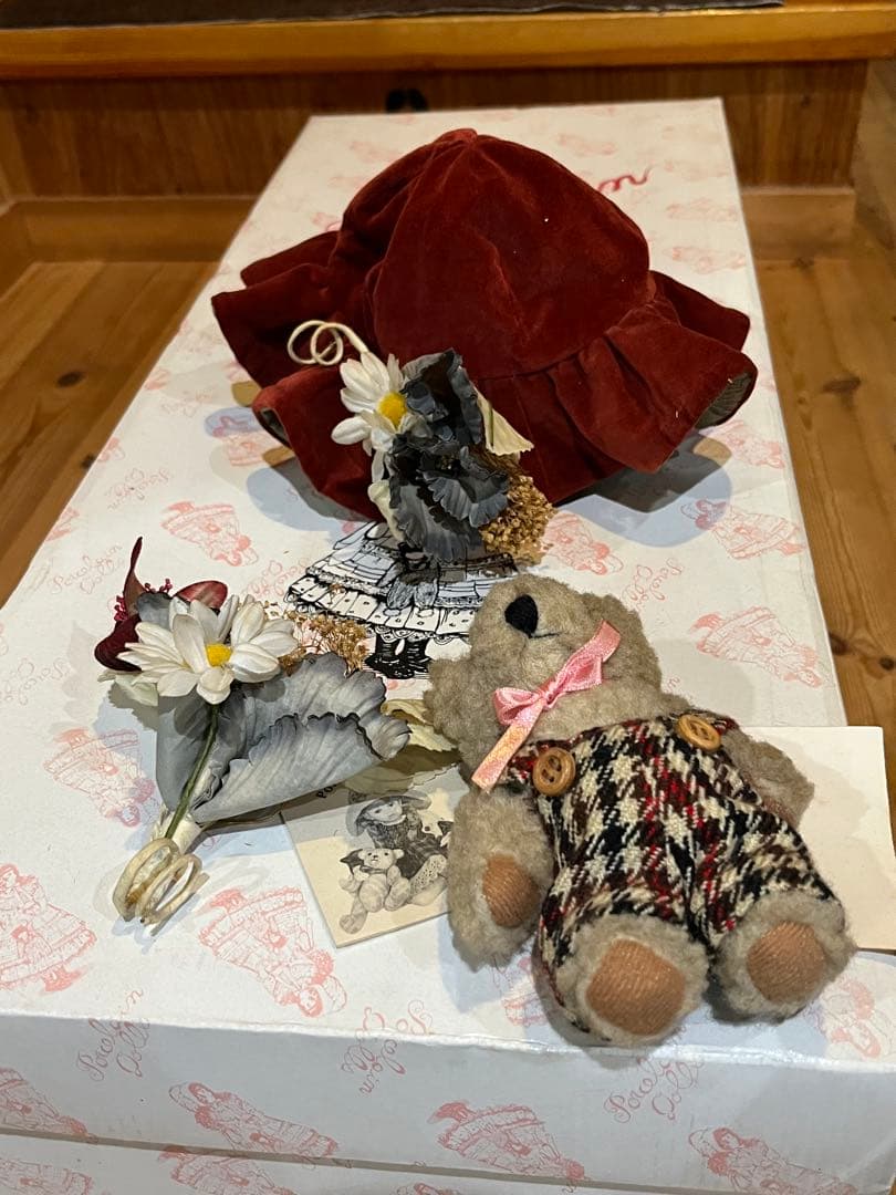 ビスクドール　ドイツ少女アンティークドール西洋人形cadeau ポーセリンドール