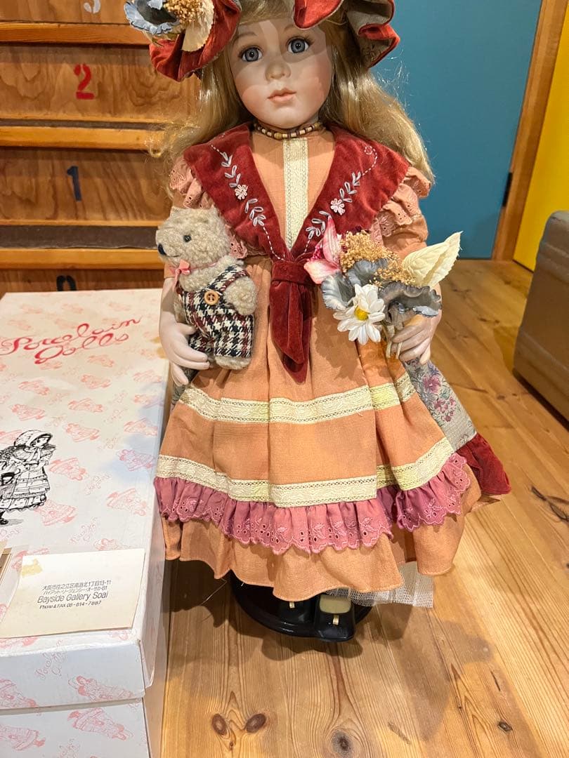 ビスクドール　ドイツ少女アンティークドール西洋人形cadeau ポーセリンドール