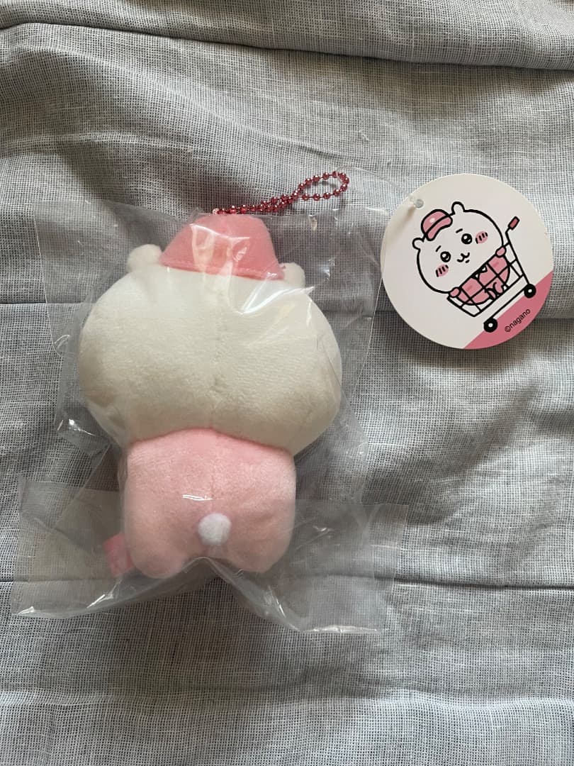 ちいかわマーケット 働くスタッフさんマスコット　ちいかわ