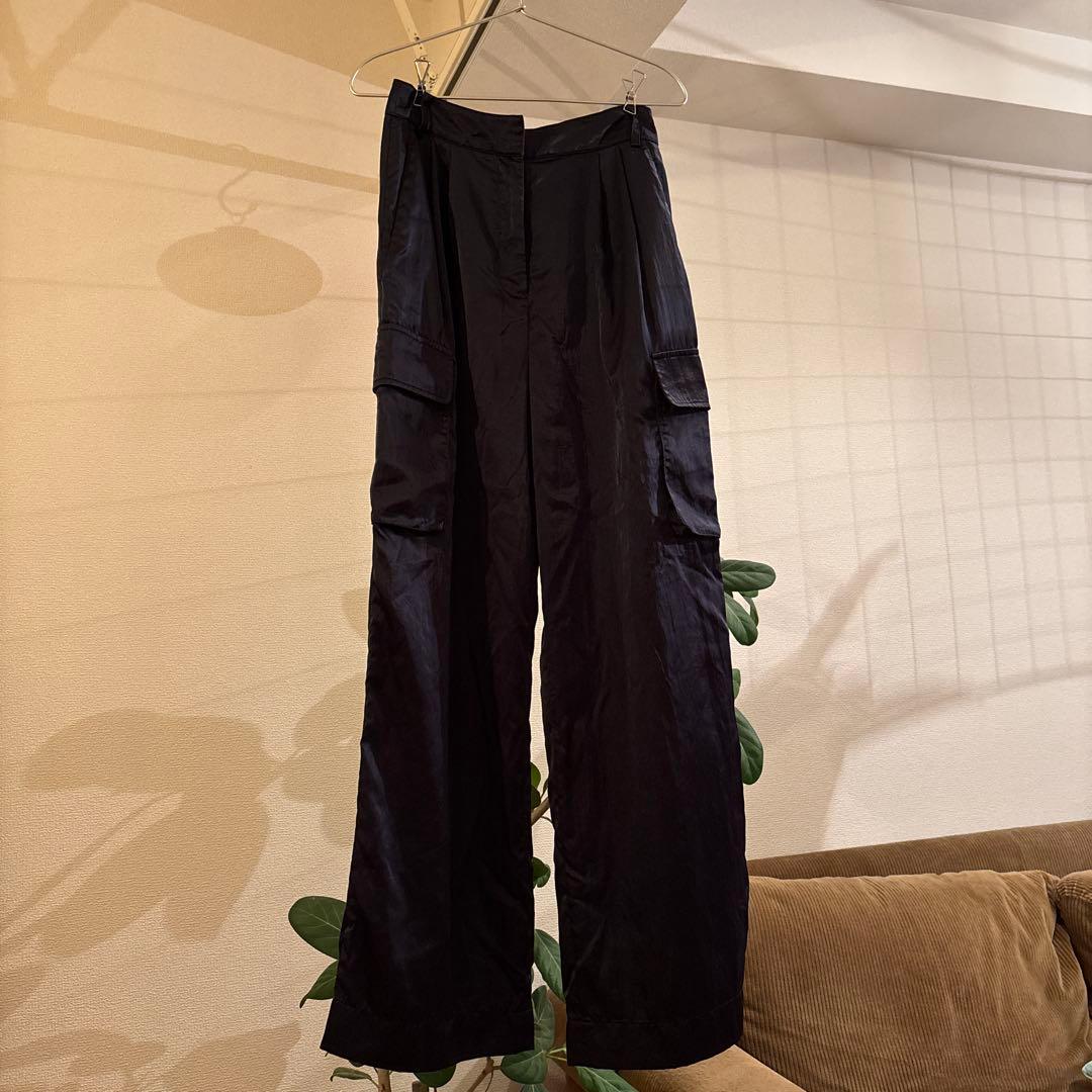 Tibi ネイビーサテンカーゴパンツ 34 Deuxieme Classe