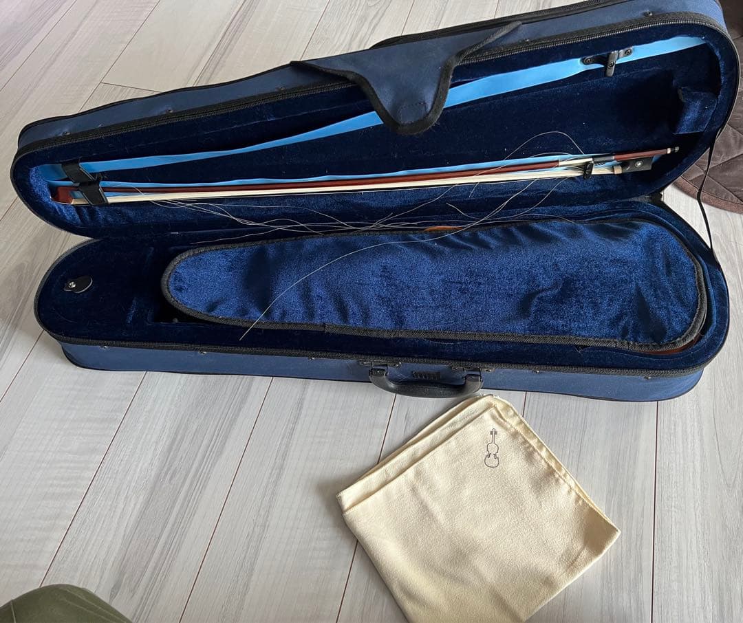 MUCO バイオリン 4/4 要補修ベース　ケース付き
