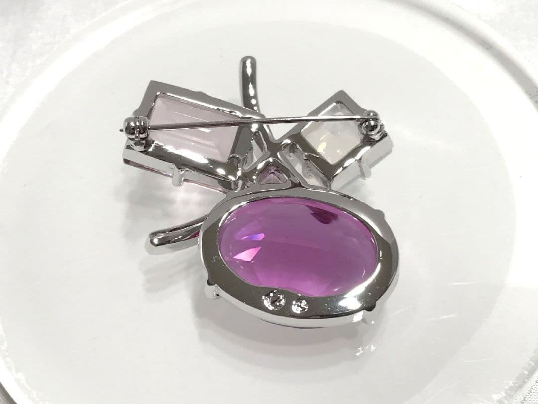 美品 ■ スワロフスキー Swarovski ■ クリスタル ブローチ ■ 高級