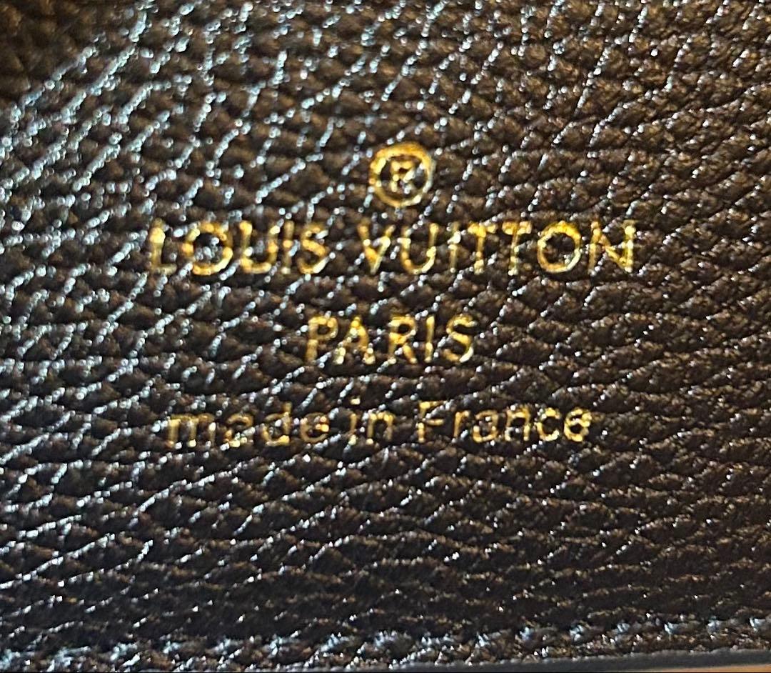 LOUIS VUITTON ポルトフォイユ・ゾエ 三つ折り財布