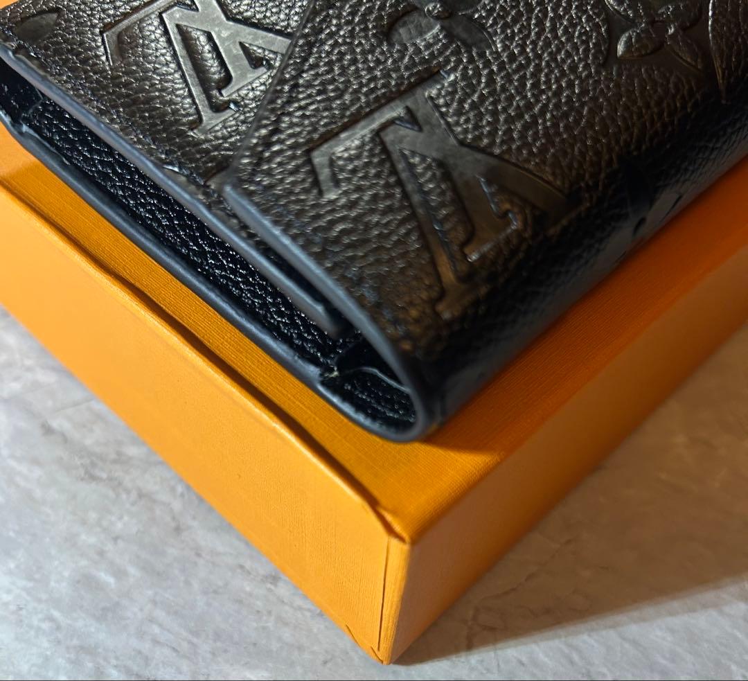 LOUIS VUITTON ポルトフォイユ・ゾエ 三つ折り財布