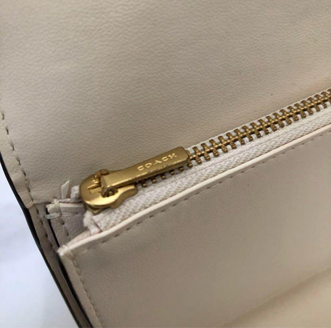 新品未使用 コーチ COACH 白 折り財布 ミディアム フラップ ウォレット