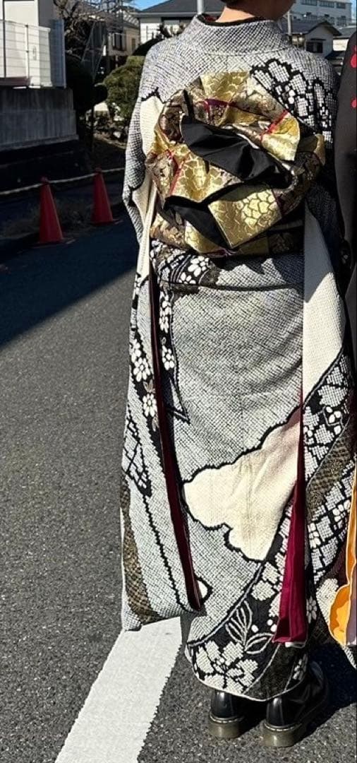 dadada　振袖フルセット　総絞り　黒　成人式