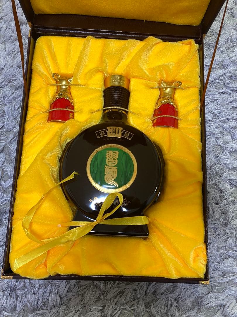 稀少習酒 窖藏30年茅台酒 moutai 茅台 貴州茅台酒 中国酒 白酒 五粮液