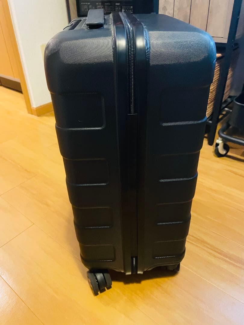 無印良品 ハードキャリーケース ブラック 35L ロック付き