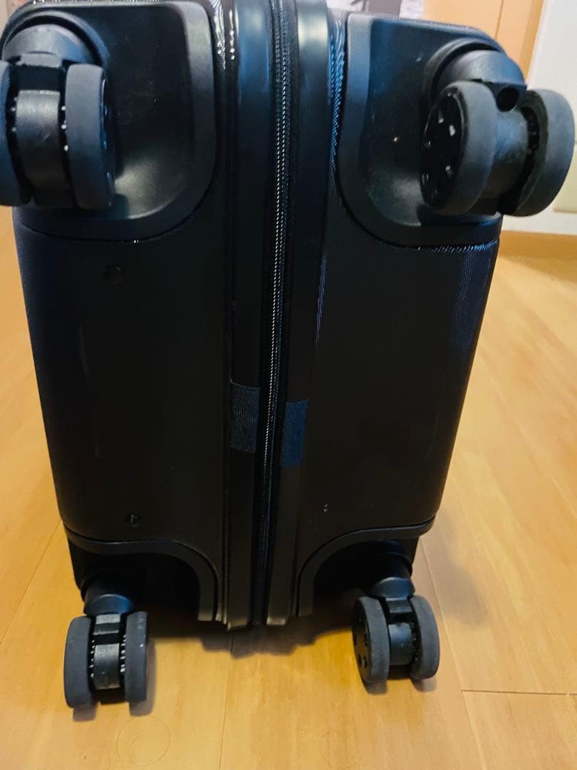 無印良品 ハードキャリーケース ブラック 35L ロック付き