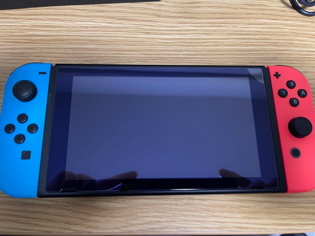【動作確認良好！】Nintendo Switch 本体 + コントローラ付き！
