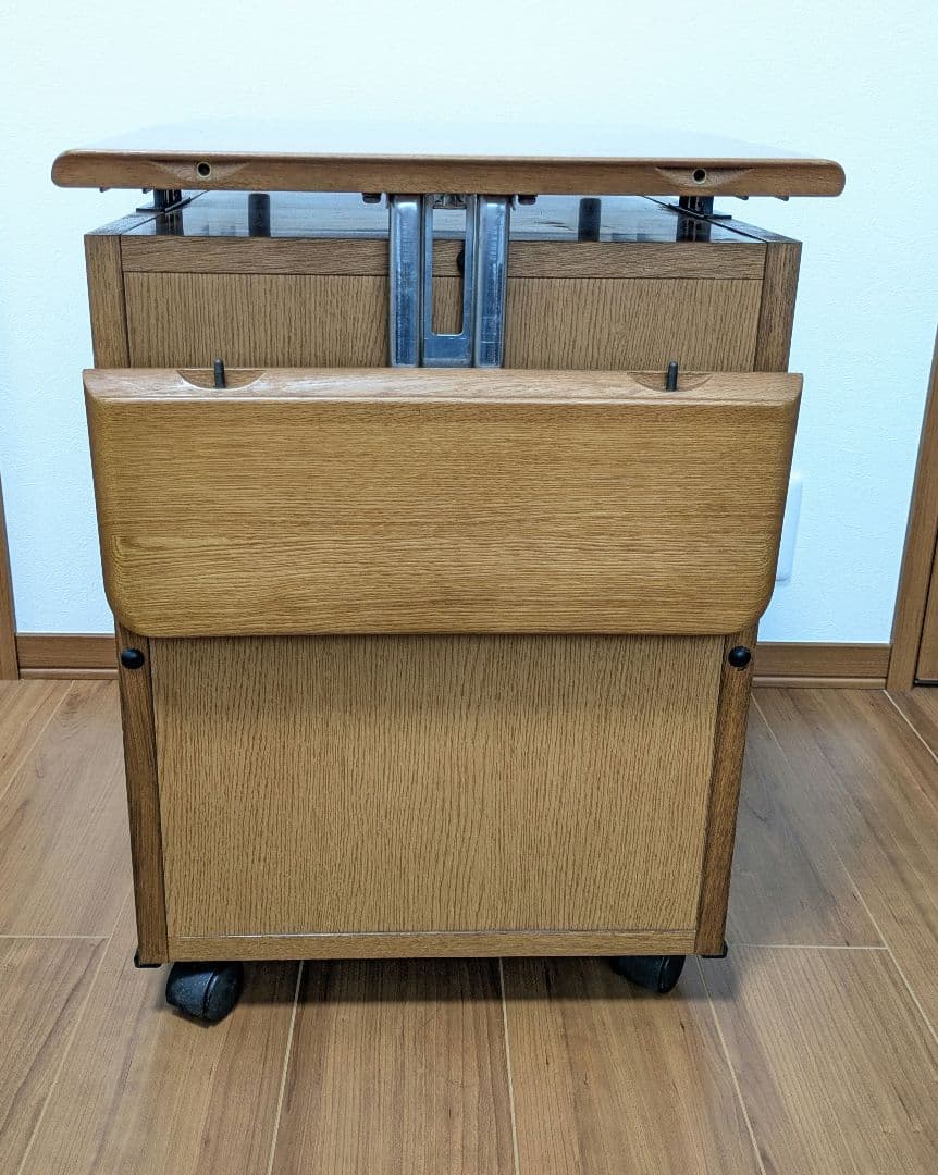 カリモク デスクワゴン 昇降式 バタフライ拡張天板